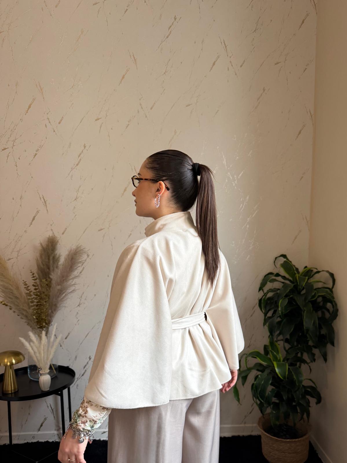 Mantella Gilda Beige