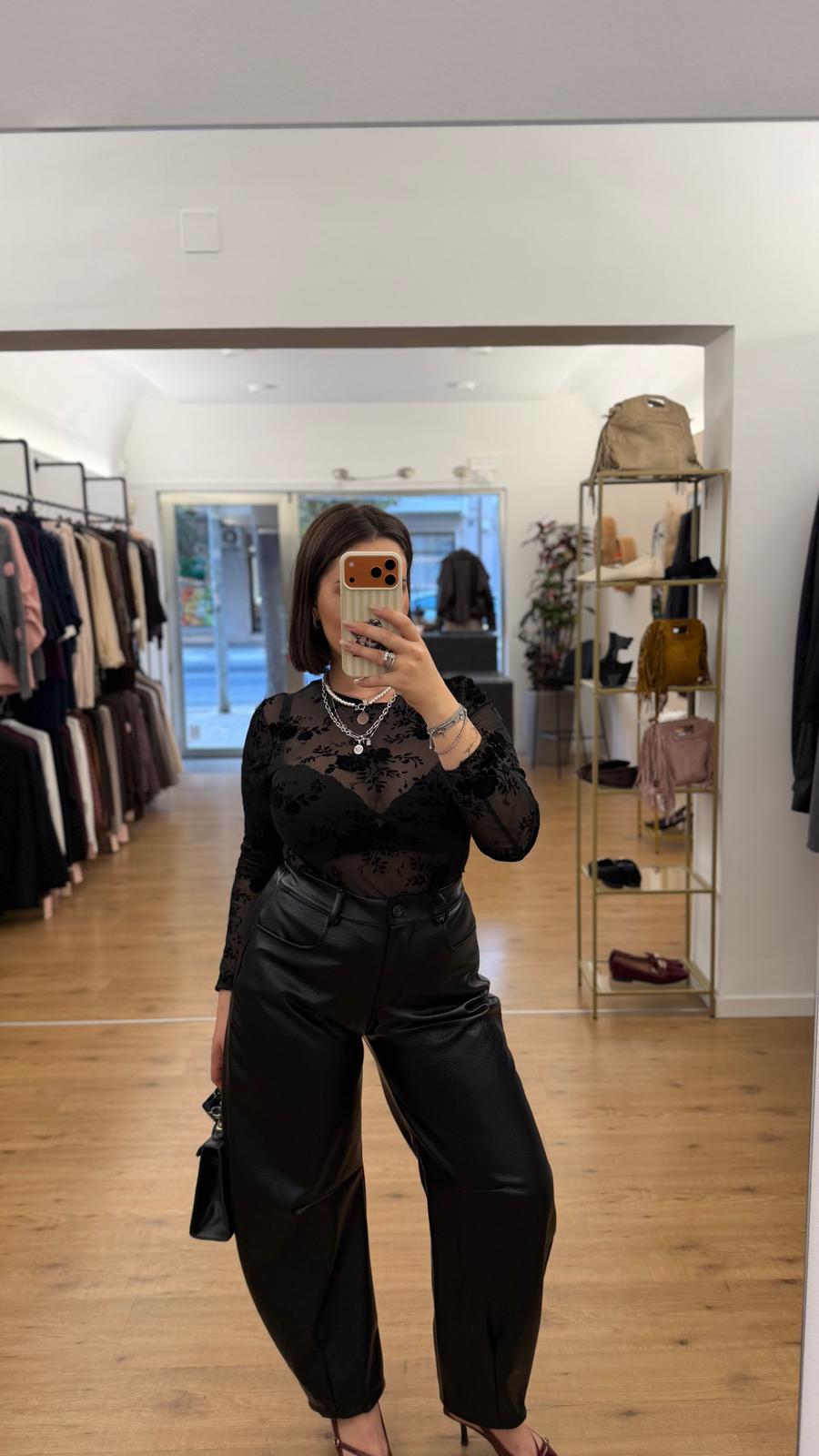 Pantalone Laura